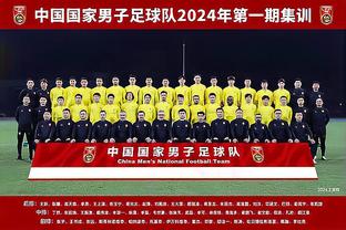 Báo bóng đá: Đội Quảng Châu nợ lương của Cannavaro khoảng 1 triệu euro, đội bóng muốn giải quyết từng kỳ